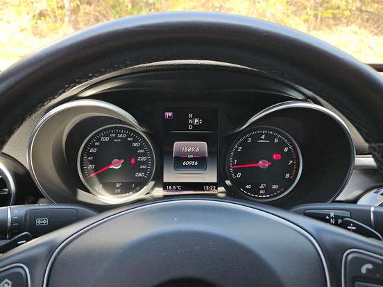 MERCEDES-BENZ-C 200-2.0 CGI AVANTGARDE 16V GASOLINA 4P AUTOMÁTICO MERCEDES-BENZ-C 200-2015