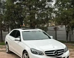 MERCEDES-BENZ E 400 3.0 V6 AVANTGARDE BITURBO GASOLINA 4P AUTOMÁTICO MERCEDES-BENZ E 400 3.0 V6 AVANTGARDE BITURBO GASOLINA 4P AUTOMÁTICO