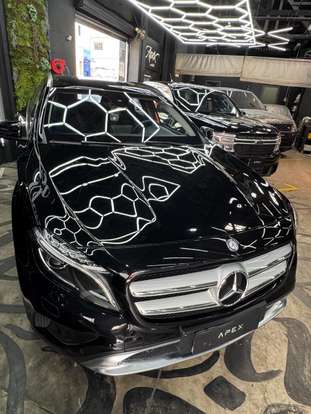 MERCEDES-BENZ-GLA 200-2016