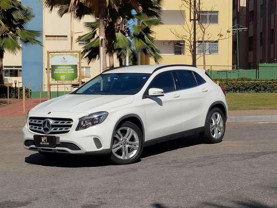 MERCEDES-BENZ-GLA 200-1.6 CGI FLEX STYLE 7G-DCT MERCEDES-BENZ-GLA 200-2018