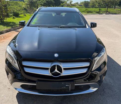 MERCEDES-BENZ GLA 200 1.6 CGI VISION 16V TURBO GASOLINA 4P AUTOMÁTICO