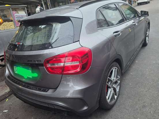 MERCEDES-BENZ-GLA 45 AMG-2.0 16V TURBO GASOLINA 4P AUTOMÁTICO MERCEDES-BENZ-GLA 45 AMG-2015