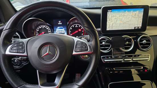 MERCEDES-BENZ-GLC 250-2016