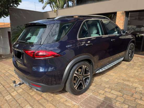MERCEDES-BENZ-GLE 400d-2022