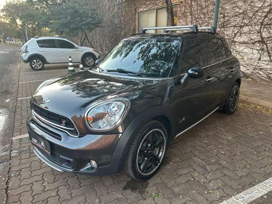MINI-COUNTRYMAN-2015