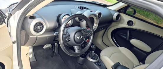 MINI-COOPER-2011