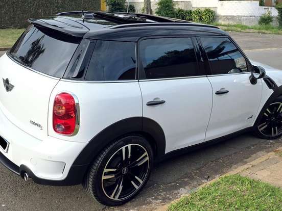 MINI-COOPER-1.6 S CLUBMAN HAMPTON 16V TURBO GASOLINA 3P AUTOMÁTICO MINI-COOPER-2011