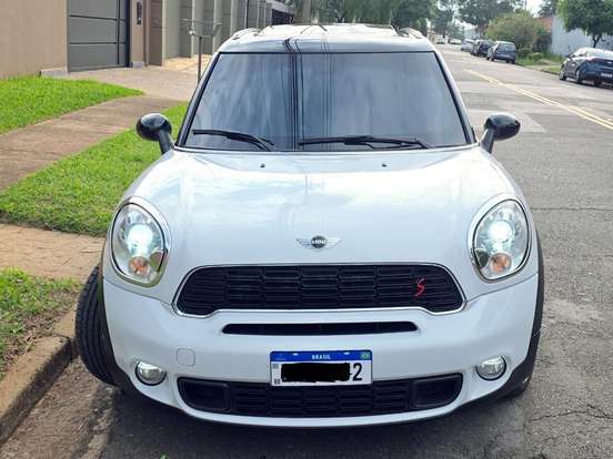 MINI-COOPER-1.6 S CLUBMAN HAMPTON 16V TURBO GASOLINA 3P AUTOMÁTICO MINI-COOPER-2011