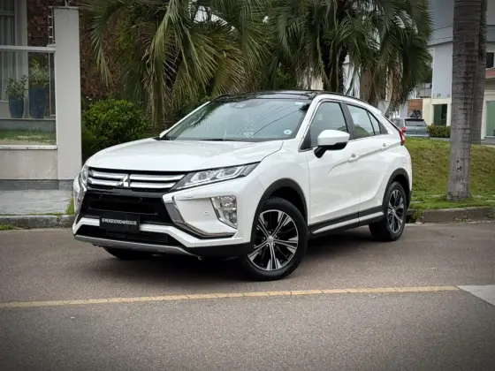 MITSUBISHI ECLIPSE CROSS 1.5 MIVEC TURBO GASOLINA HPE-S CVT MITSUBISHI ECLIPSE CROSS 1.5 MIVEC TURBO GASOLINA HPE-S CVT