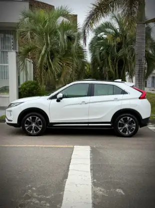 MITSUBISHI-ECLIPSE CROSS-2021