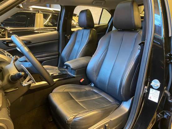 MITSUBISHI-ECLIPSE CROSS-2021