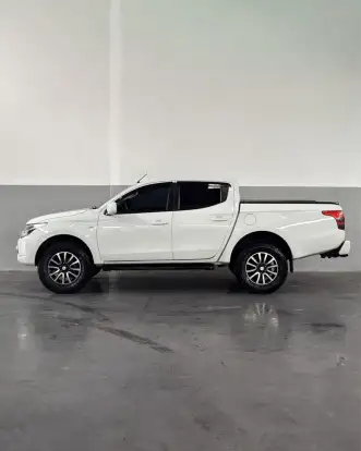 MITSUBISHI-L200 TRITON-2020