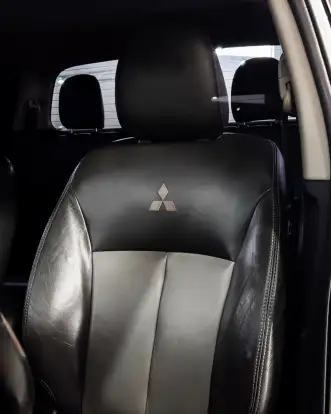 MITSUBISHI-L200 TRITON-2020