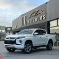 MITSUBISHI L200 TRITON 2.4 16V TURBO DIESEL SPORT HPE CD 4P 4X4 AUTOMÁTICO MITSUBISHI L200 TRITON 2.4 16V TURBO DIESEL SPORT HPE CD 4P 4X4 AUTOMÁTICO