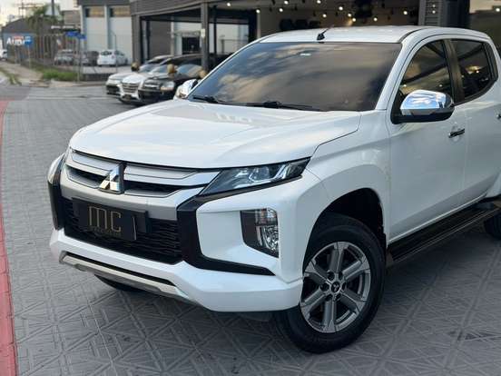 MITSUBISHI-L200 TRITON-2022