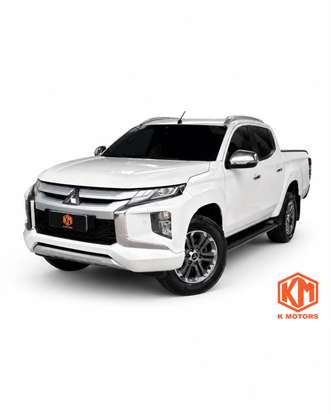 MITSUBISHI-L200 TRITON-2021