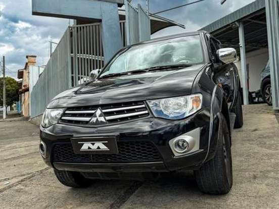 MITSUBISHI-L200 TRITON-2.4 HLS 4X2 CD 16V FLEX 4P MANUAL MITSUBISHI-L200 TRITON-2014