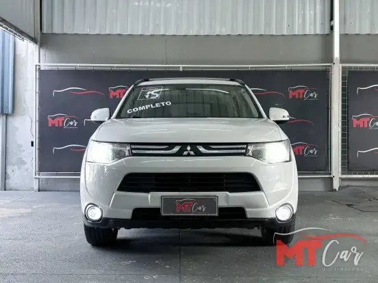 MITSUBISHI-OUTLANDER-2014