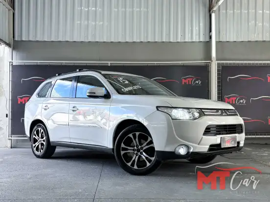 MITSUBISHI-OUTLANDER-2014