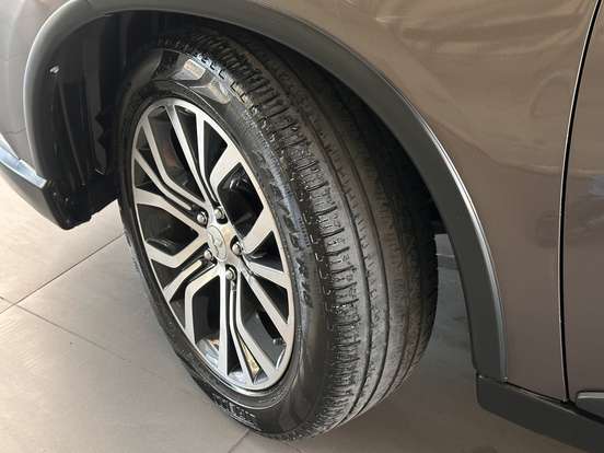 MITSUBISHI-OUTLANDER-2.0 COMFORT 16V GASOLINA 4P AUTOMÁTICO MITSUBISHI-OUTLANDER-2017