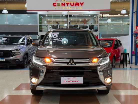 MITSUBISHI-OUTLANDER-2.0 COMFORT 16V GASOLINA 4P AUTOMÁTICO MITSUBISHI-OUTLANDER-2017