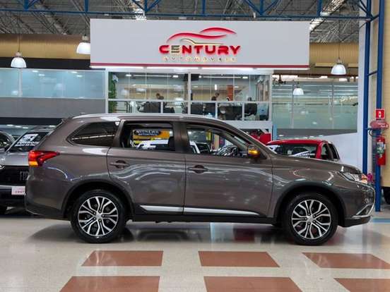 MITSUBISHI-OUTLANDER-2.0 COMFORT 16V GASOLINA 4P AUTOMÁTICO MITSUBISHI-OUTLANDER-2017