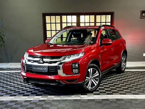 MITSUBISHI-OUTLANDER-2020