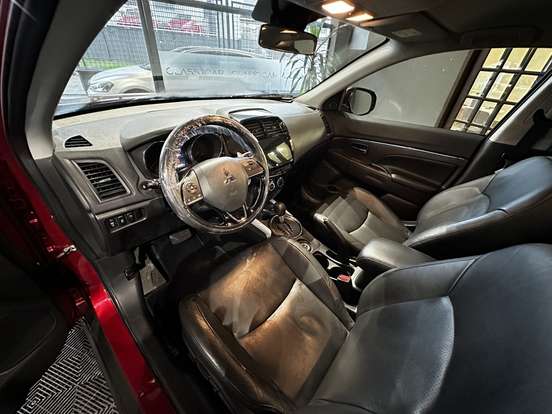 MITSUBISHI-OUTLANDER-2.0 MIVEC GASOLINA HPE AUTOMÁTICO MITSUBISHI-OUTLANDER-2020