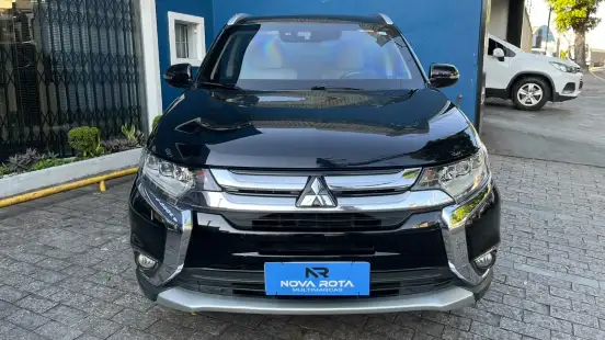 MITSUBISHI-OUTLANDER-3.0 GT 4X4 V6 24V GASOLINA 4P AUTOMÁTICO MITSUBISHI-OUTLANDER-2017