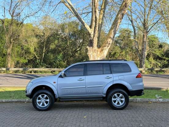 MITSUBISHI-PAJERO DAKAR-2011