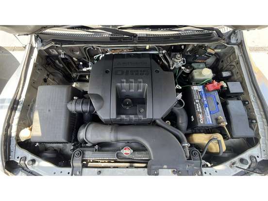 MITSUBISHI-PAJERO FULL-2006