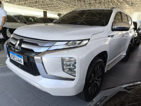 MITSUBISHI PAJERO SPORT 2.4 16V MIVEC TURBO DIESEL HPE-S AWD AUTOMÁTICO