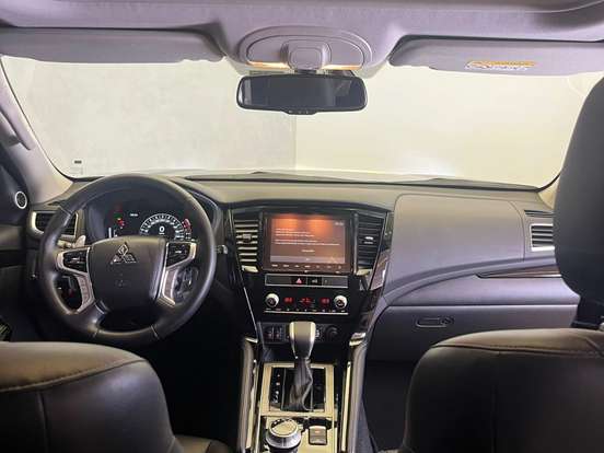 MITSUBISHI-PAJERO SPORT-2024