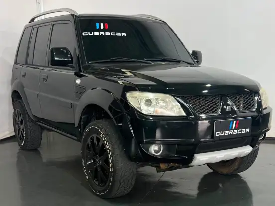 MITSUBISHI-PAJERO TR4-2.0 4X4 16V 140CV FLEX 4P AUTOMÁTICO MITSUBISHI-PAJERO TR4-2010