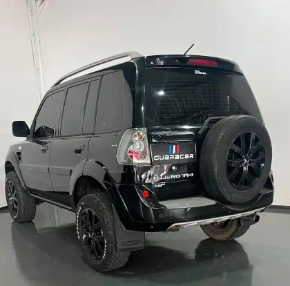 MITSUBISHI-PAJERO TR4-2010
