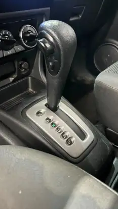 MITSUBISHI-PAJERO TR4-2010