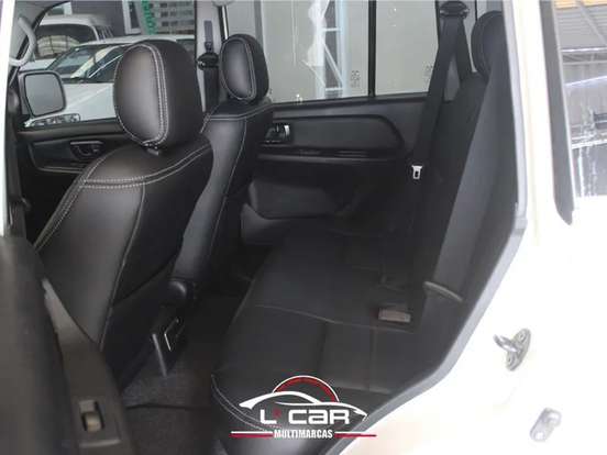 MITSUBISHI-PAJERO TR4-2.0 4X4 16V 140CV FLEX 4P AUTOMÁTICO MITSUBISHI-PAJERO TR4-2013