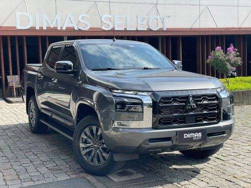 MITSUBISHI-TRITON-2025