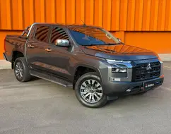 MITSUBISHI TRITON 2.4 BITURBO DIESEL CD HPE-S 4X4 AUTOMÁTICO MITSUBISHI TRITON 2.4 BITURBO DIESEL CD HPE-S 4X4 AUTOMÁTICO