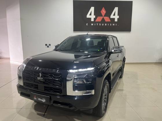 MITSUBISHI TRITON 2.4 BITURBO DIESEL CD HPE-S 4X4 AUTOMÁTICO