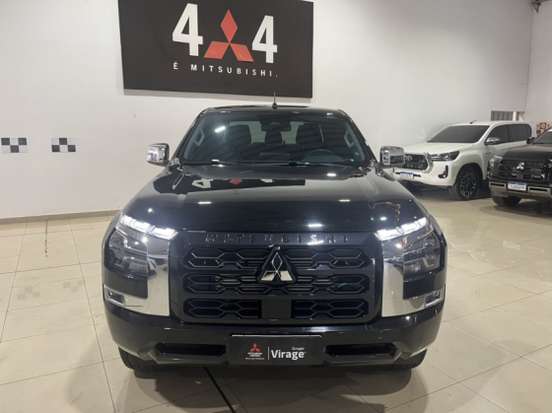 MITSUBISHI-TRITON-2025