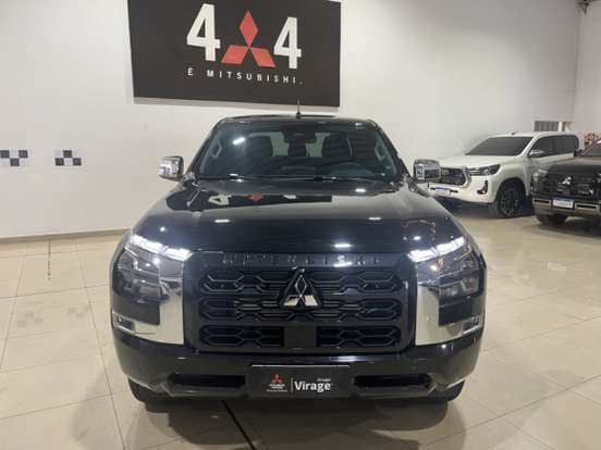 MITSUBISHI-TRITON-2.4 BITURBO DIESEL CD HPE-S 4X4 AUTOMÁTICO MITSUBISHI-TRITON-2025