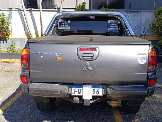 MITSUBISHI-L200 TRITON-3.5 HPE 4X4 CD V6 24V FLEX 4P AUTOMÁTICO MITSUBISHI-L200 TRITON-2014