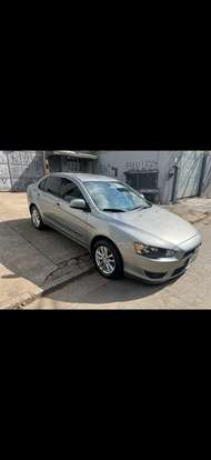 MITSUBISHI-LANCER-2015