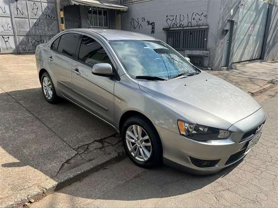 MITSUBISHI-LANCER-2.0 HLE 16V GASOLINA 4P AUTOMÁTICO MITSUBISHI-LANCER-2015