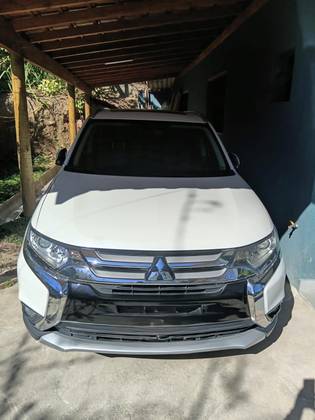 MITSUBISHI OUTLANDER 2.0 COMFORT 16V GASOLINA 4P AUTOMÁTICO