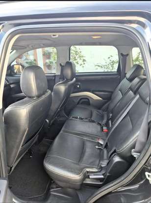 MITSUBISHI-OUTLANDER-3.0 GT 4X4 V6 24V GASOLINA 4P AUTOMÁTICO MITSUBISHI-OUTLANDER-2011