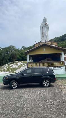 MITSUBISHI-OUTLANDER-3.0 GT 4X4 V6 24V GASOLINA 4P AUTOMÁTICO MITSUBISHI-OUTLANDER-2011
