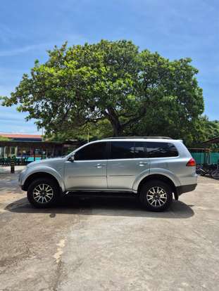 MITSUBISHI-PAJERO DAKAR-2010