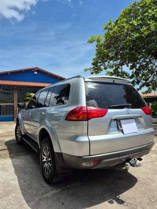 MITSUBISHI-PAJERO DAKAR-3.2 HPE 4X4 7 LUGARES 16V TURBO INTERCOOLER DIESEL 4P AUTOMÁTICO MITSUBISHI-PAJERO DAKAR-2010